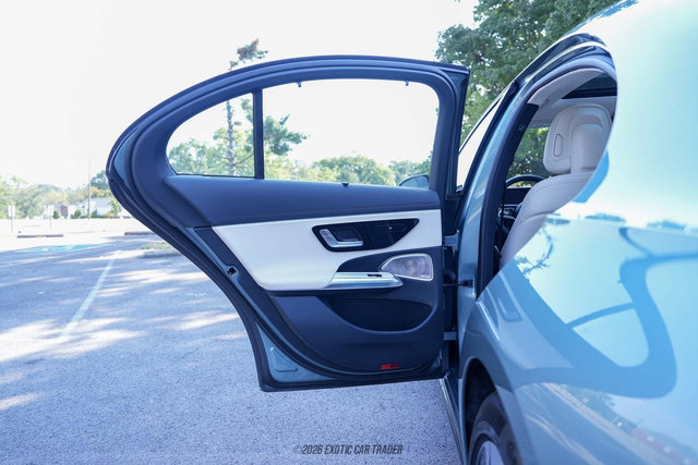 Used 2026 Mercedes-Benz E 450 4MATIC Sedan image 35