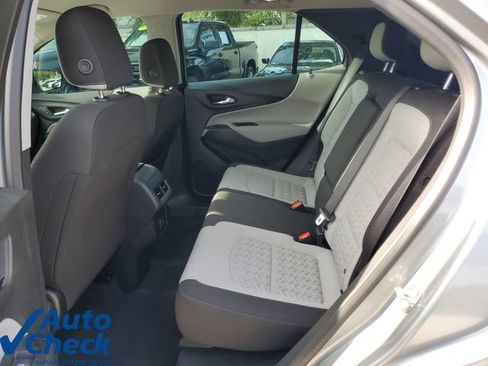 Used 2024 Chevrolet Equinox LS FWD image 9