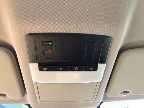 Used 2023 Nissan Rogue SL image 20