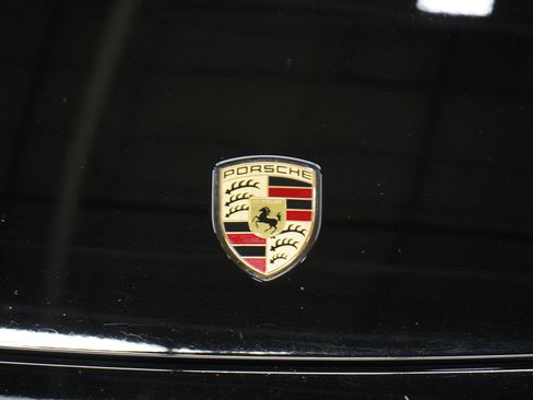 Used 2020 Porsche Cayenne AWD/4WD image 33