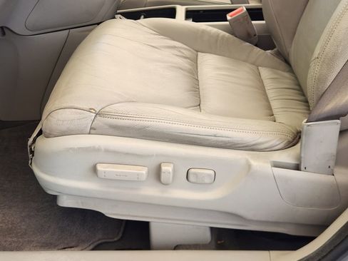 Used 2012 Honda CR-V EX-L image 23