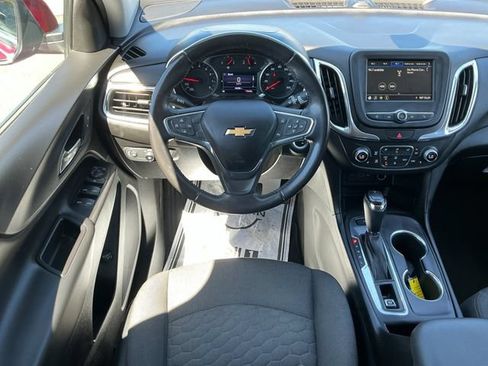 Used 2019 Chevrolet Equinox LT AWD/4WD image 12