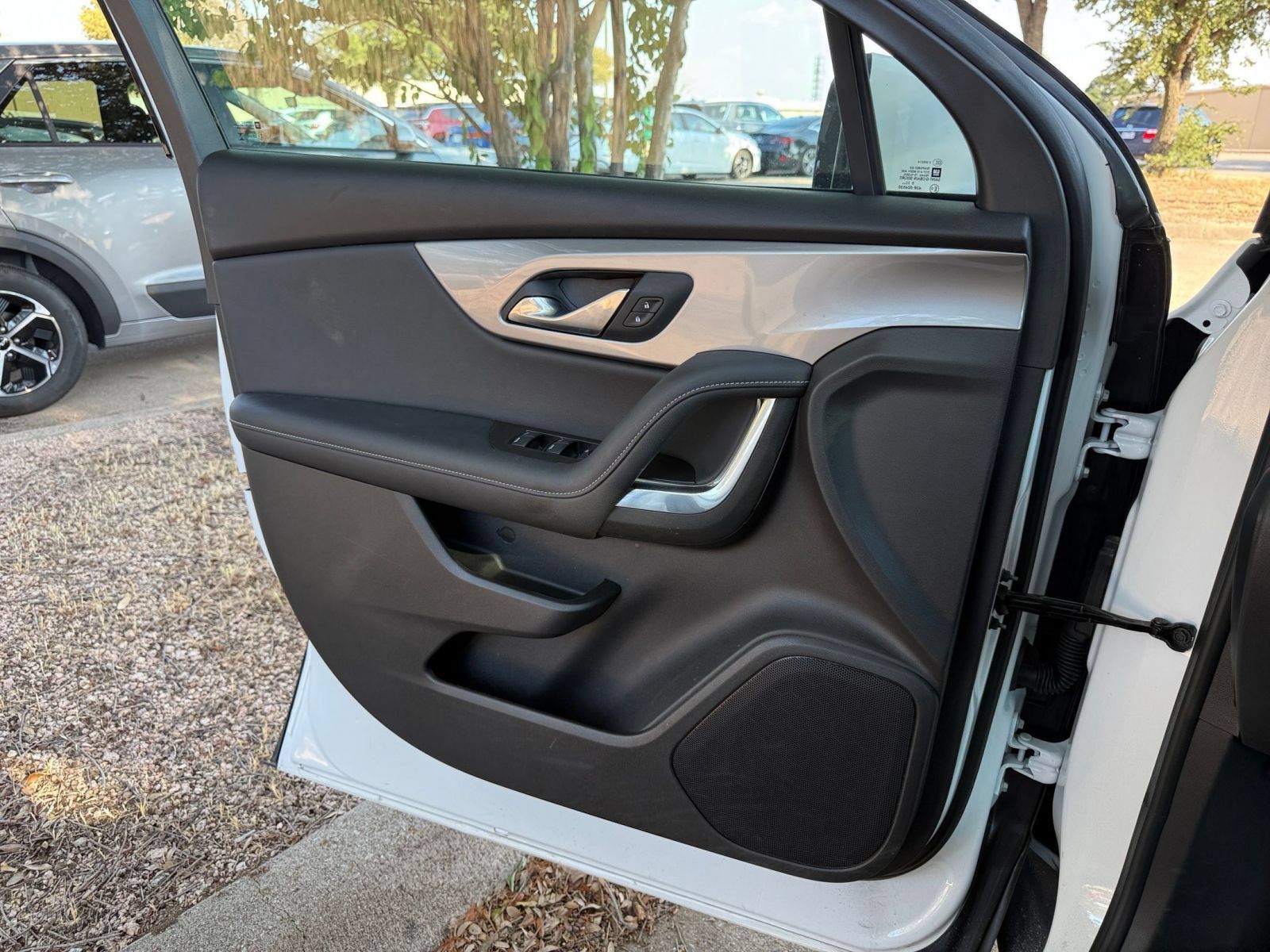Used 2026 Chevrolet Blazer LT FWD image 18