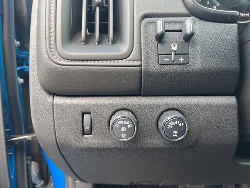 Used 2022 GMC Canyon Elevation w/ Elevation Premium Package image 20