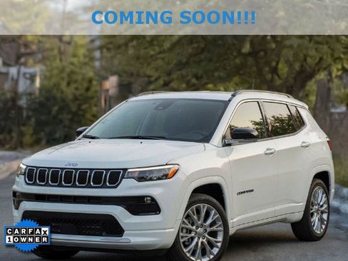 Used 2025 Jeep Compass Limited AWD/4WD image 1