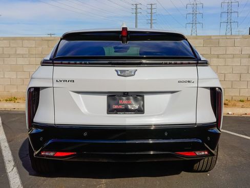 Used 2026 Cadillac Lyriq Sport w/ LPO, Floor Liner Package AWD/4WD image 8