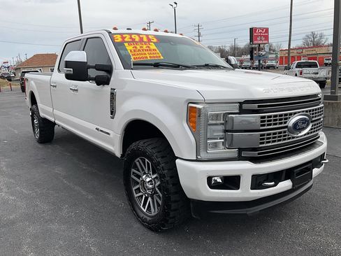 Used 2017 Ford F350 Platinum w/ Platinum Ultimate Package image 7