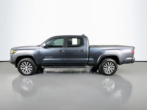 Used 2022 Toyota Tacoma Limited image 5