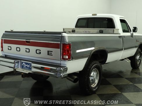 Used 1992 Dodge D/W Truck 250 AWD/4WD image 11