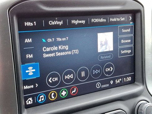 Certified 2022 Chevrolet Silverado 2500 LT w/ Midnight Edition image 14