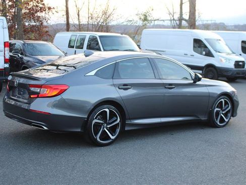 Used 2020 Honda Accord Sport image 8