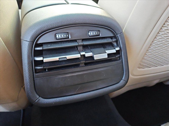 Used 2015 Maserati Ghibli S Q4 AWD/4WD image 18