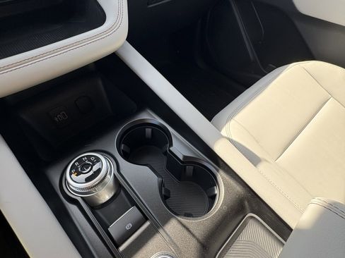 New 2026 Ford Explorer Active w/ Active Comfort Package image 14