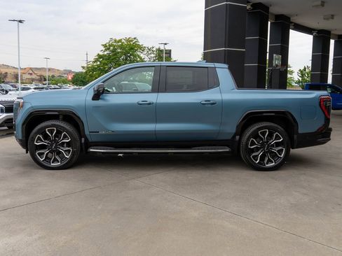 New 2025 GMC Sierra EV Denali image 4