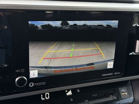 Used 2024 Toyota Tundra SR5 w/ SR5 Convenience Package AWD/4WD image 10