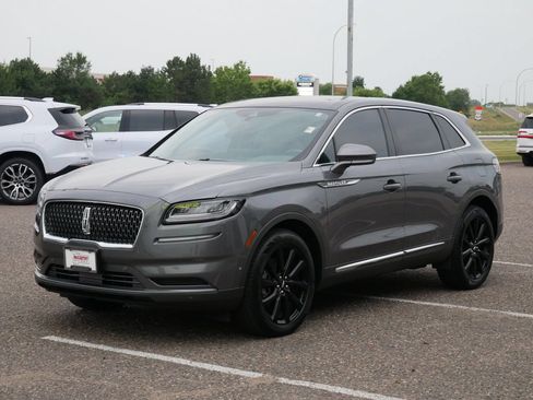 Used 2021 Lincoln Nautilus Reserve w/ Equipment Group 201A AWD/4WD image 5
