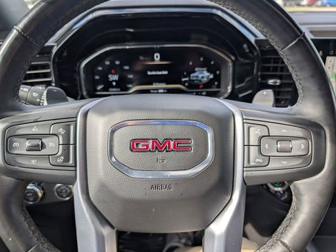 Used 2024 GMC Sierra 1500 SLT w/ SLT Premium Plus Package AWD/4WD image 29
