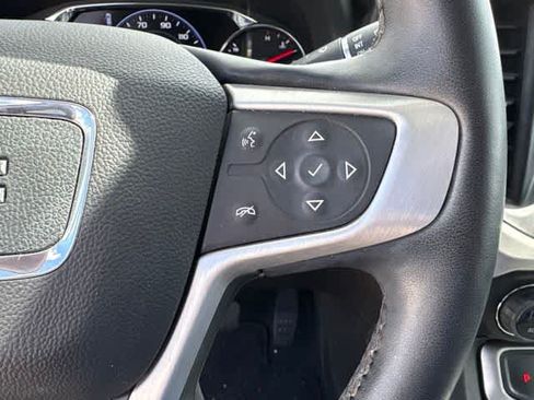 Used 2023 GMC Acadia SLT w/ Elevation Edition FWD image 13
