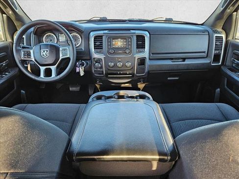 Used 2024 RAM 1500 Classic Warlock RWD image 16