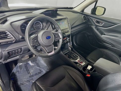 Used 2022 Subaru Forester Touring image 10