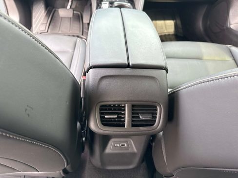 Used 2023 Buick Envision Essence FWD image 18