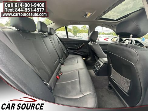 Used 2015 BMW 328i xDrive Sedan AWD/4WD image 28