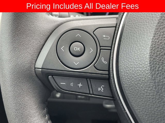 Used 2023 Toyota RAV4 XLE Premium AWD/4WD image 20