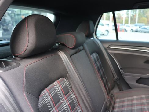 Used 2016 Volkswagen GTI S image 22