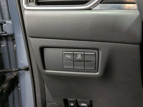 Certified 2023 MAZDA CX-5 Carbon Edition image 20