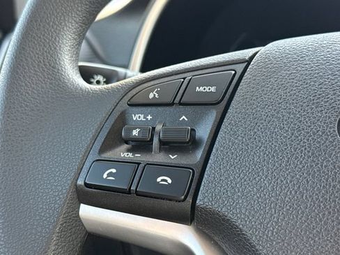 Used 2020 Hyundai Tucson SE FWD image 28