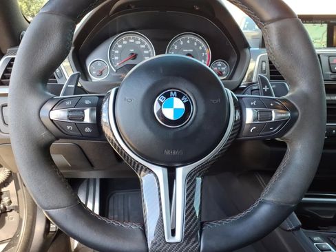 Used 2018 BMW M4 Coupe w/ Competition Package RWD image 20