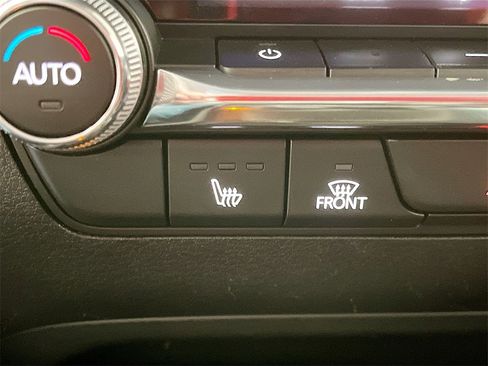 Used 2023 MAZDA MAZDA3 s image 21