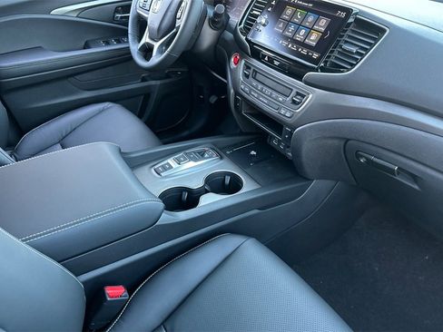 New 2025 Honda Ridgeline RTL image 15