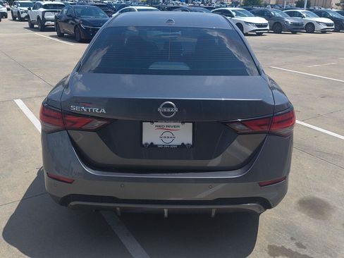 Used 2025 Nissan Sentra SV w/ All-Weather Package FWD image 9