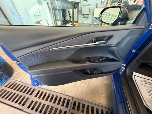 Used 2025 Toyota Camry SE w/ Multimedia Upgrade Package FWD image 10