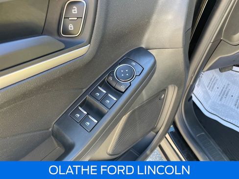 Used 2022 Ford Escape SE w/ Convenience Package image 23