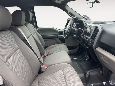 Used 2020 Ford F150 XLT image 10