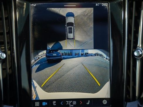 Certified 2024 Volvo V60 B5 Cross Country Ultimate image 41