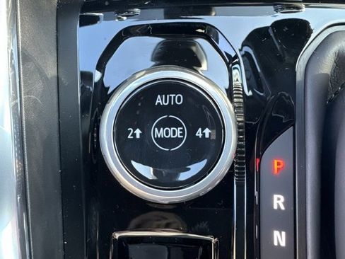 New 2026 GMC Canyon Elevation w/ Convenience Package image 15