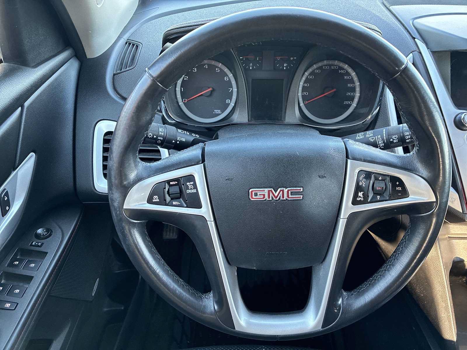 Used 2015 GMC Terrain SLE AWD/4WD image 11