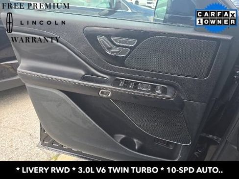 Used 2022 Lincoln Aviator 2WD image 11