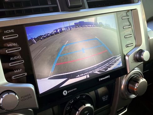 Used 2023 Toyota 4Runner SR5 image 17