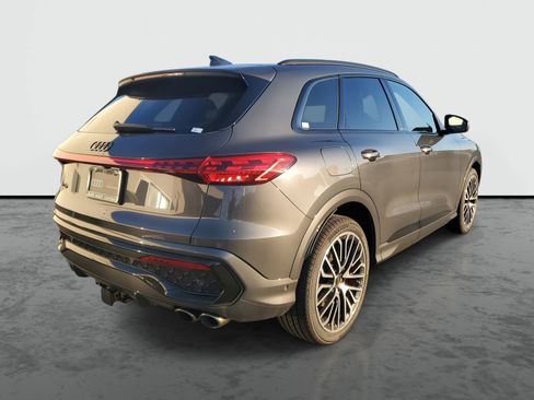 New 2025 Audi SQ5 Premium Plus image 4