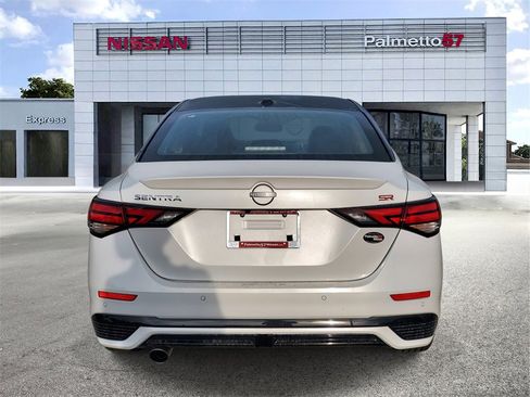 New 2025 Nissan Sentra SR image 4