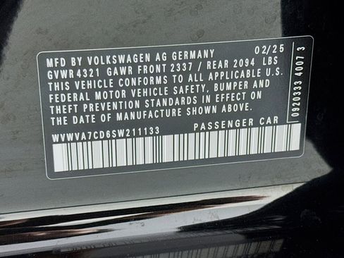 Used 2025 Volkswagen GTI Autobahn FWD image 25