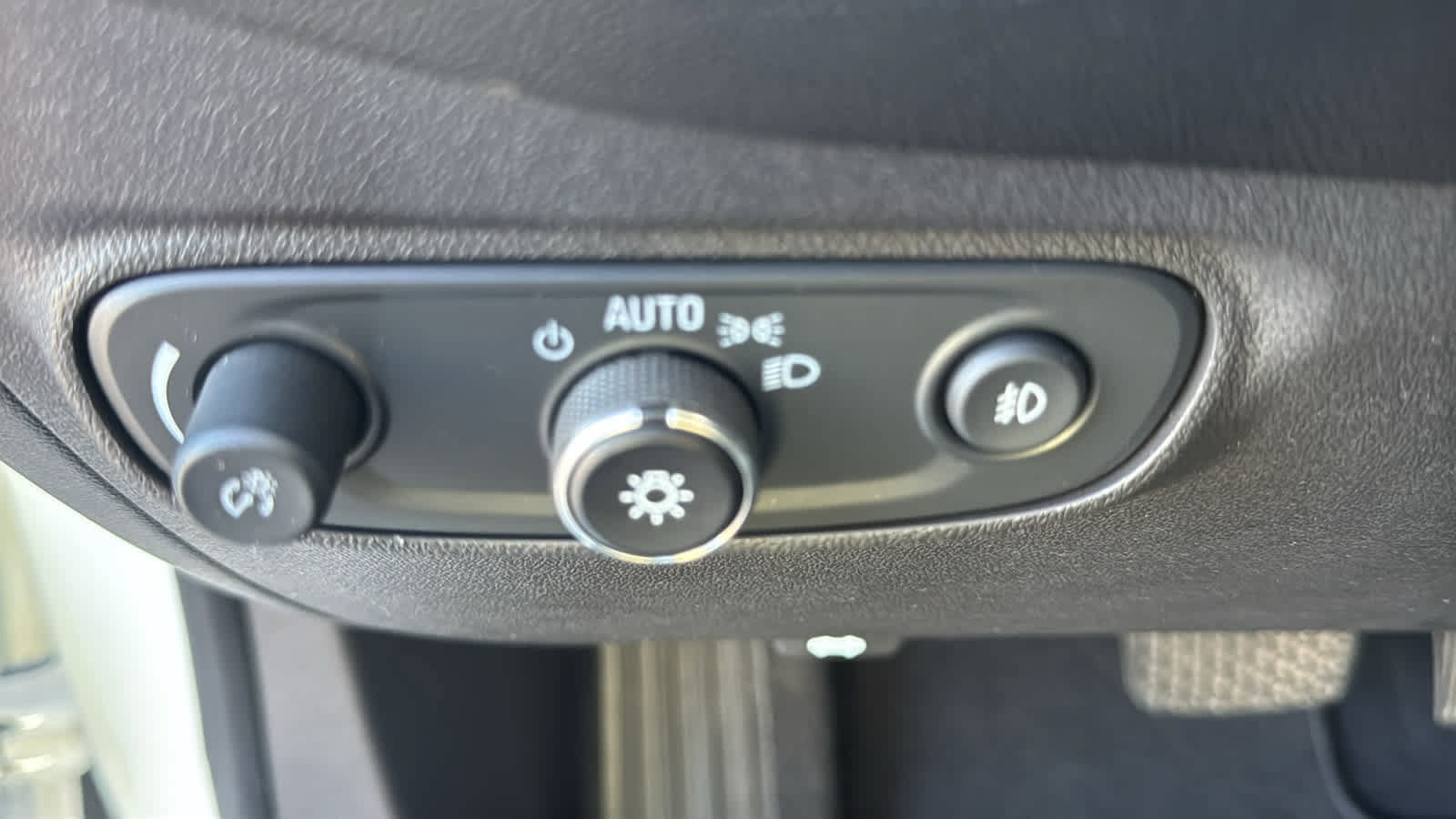 Used 2021 Chevrolet Equinox LT AWD/4WD image 9
