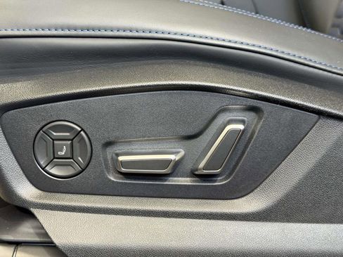 New 2026 Audi RS Q8 performance AWD/4WD image 21