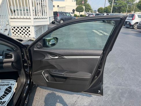 Used 2017 Honda Civic EX-T image 22