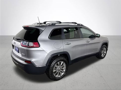 Used 2019 Jeep Cherokee Latitude Plus w/ Cold Weather Group image 6