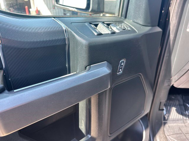 Used 2018 Ford F150 XLT w/ Equipment Group 302A Luxury AWD/4WD image 13